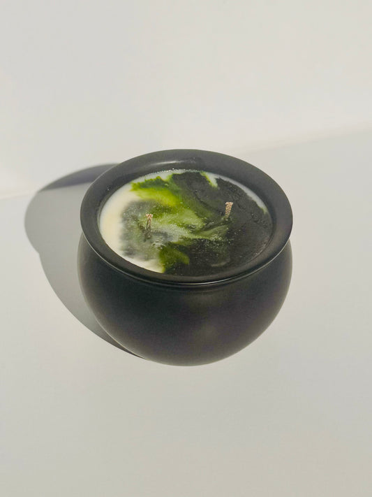 9 oz Cauldron Candle